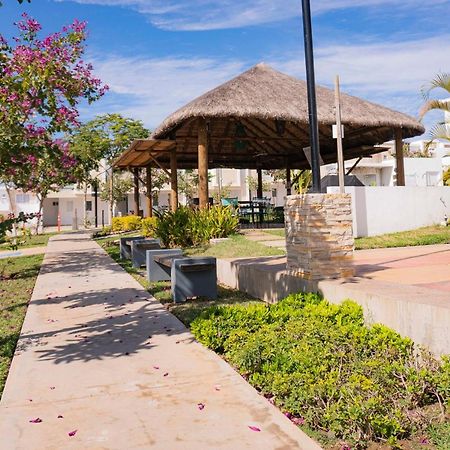 마사틀란 Casa En Privada Frente A La Playa Con Alberca! 빌라 외부 사진