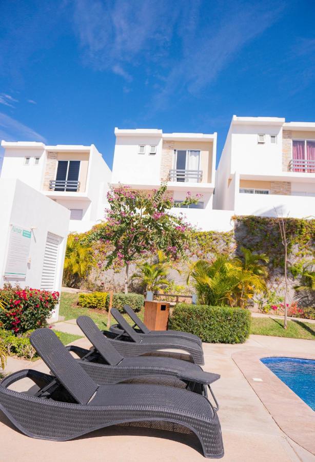 마사틀란 Casa En Privada Frente A La Playa Con Alberca! 빌라 외부 사진
