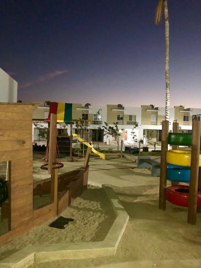 마사틀란 Casa En Privada Frente A La Playa Con Alberca! 빌라 외부 사진